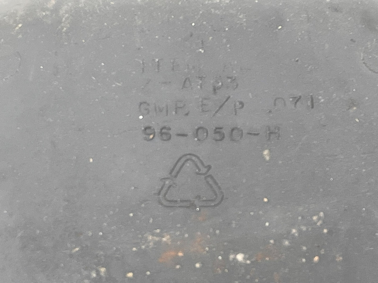 8952288