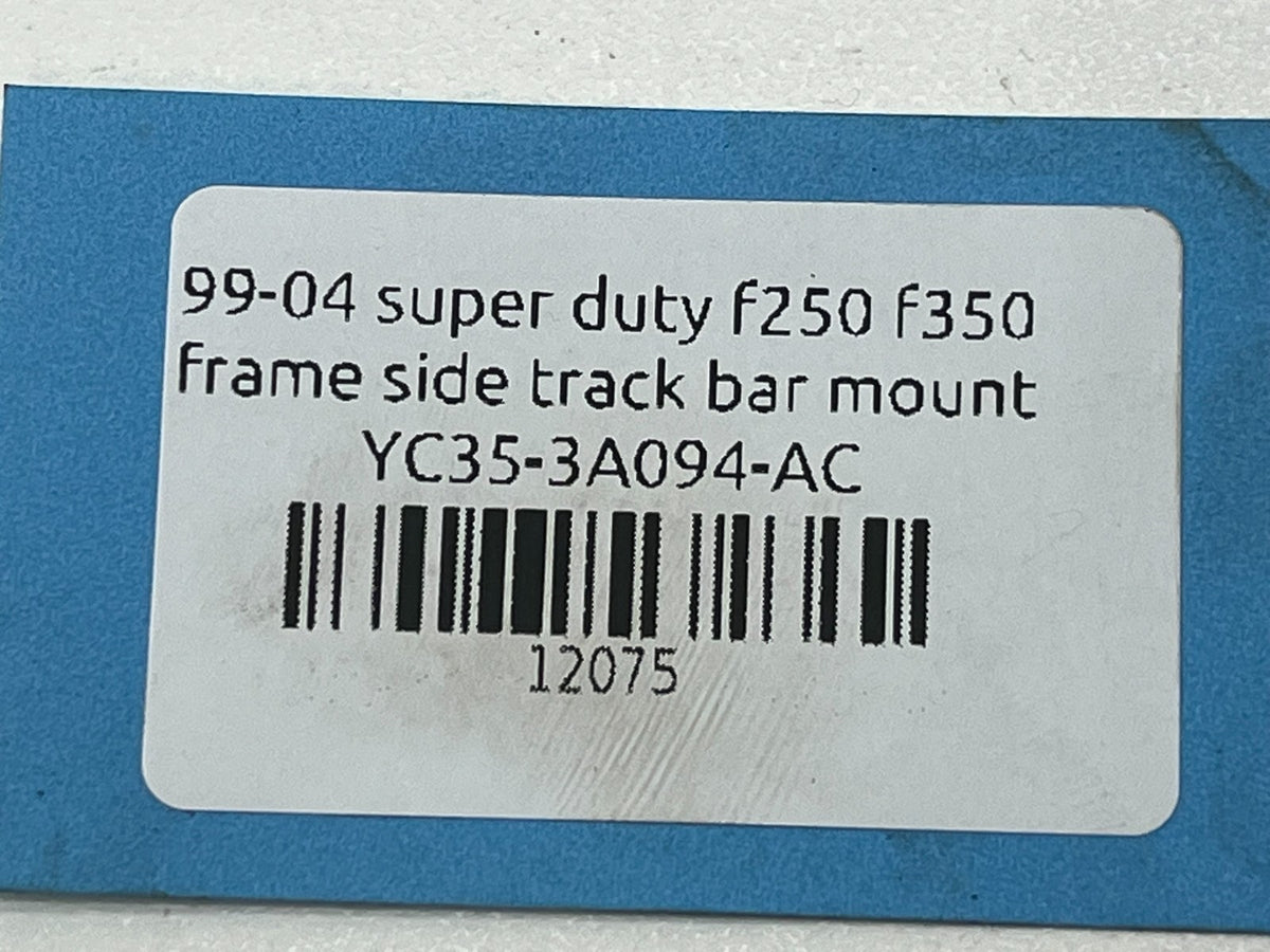 9047938
