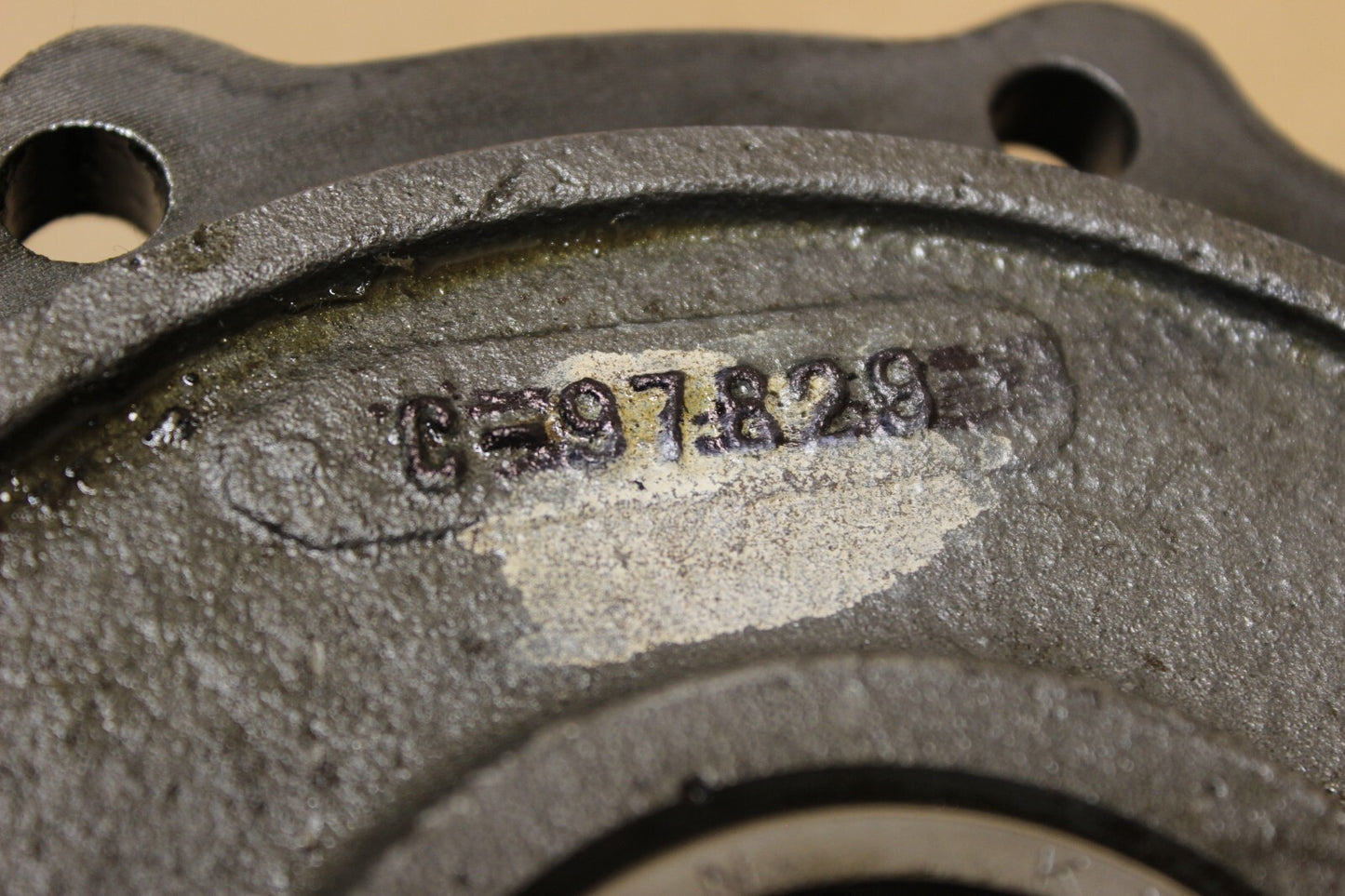 8985093
