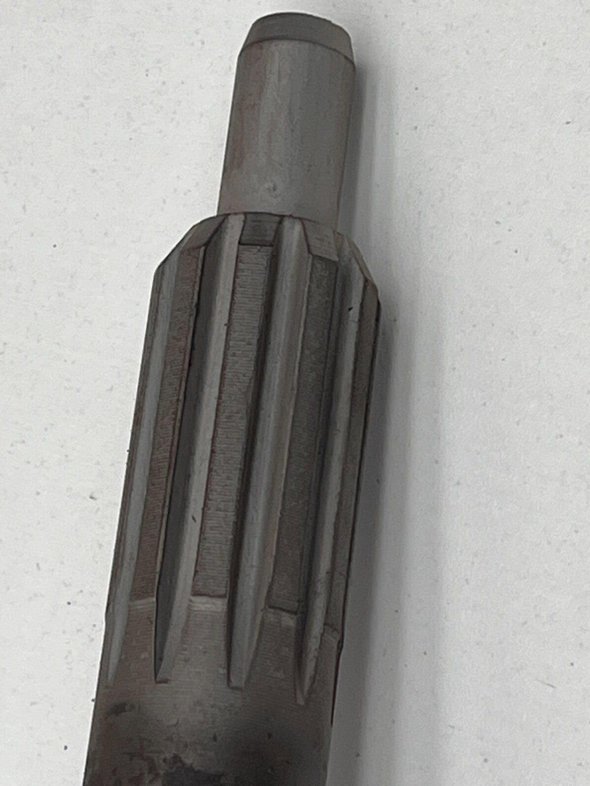 7975402