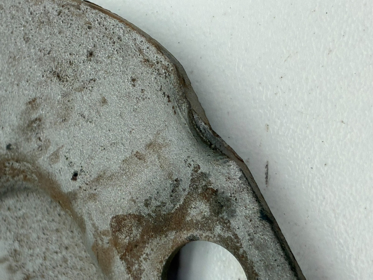 8907933