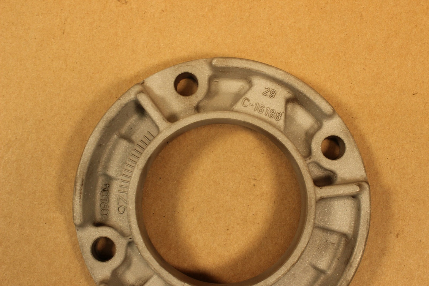 7999562