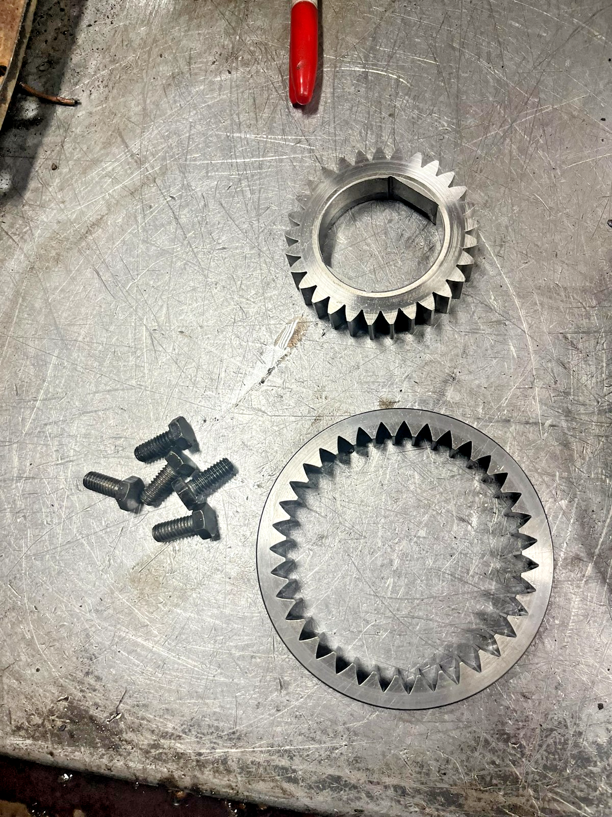 8055081