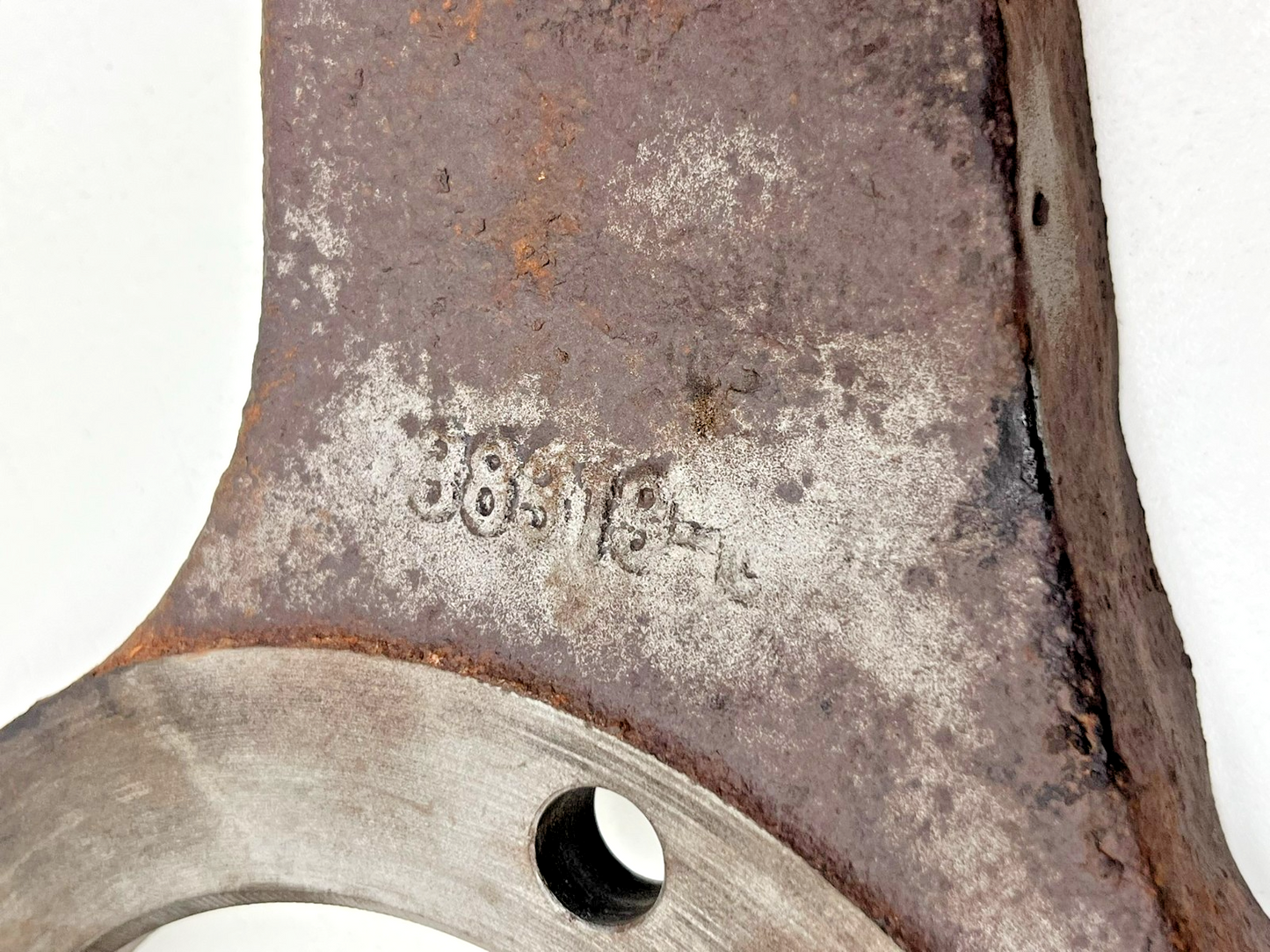 7636093