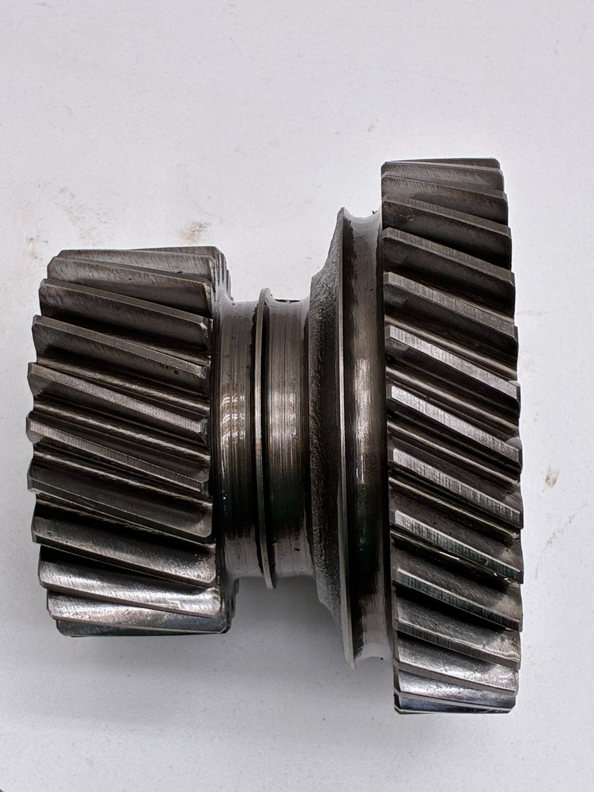 8903618