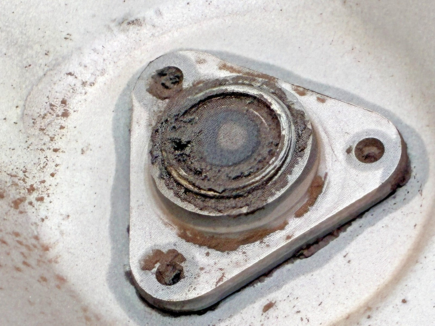 7757132