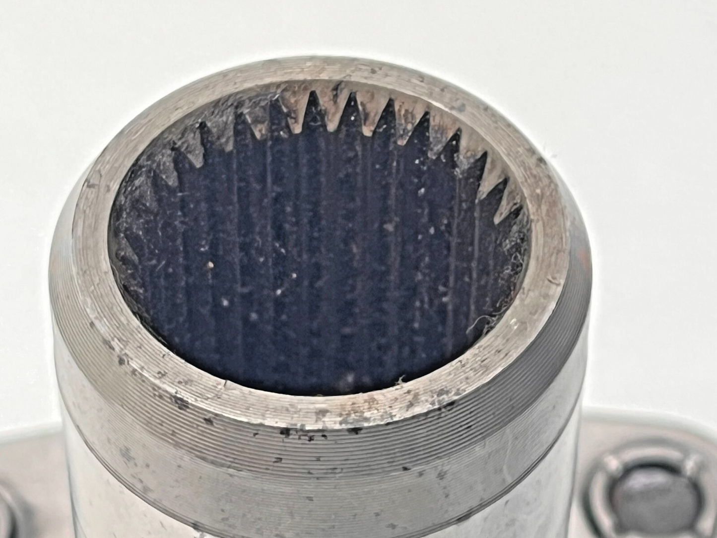 7750186