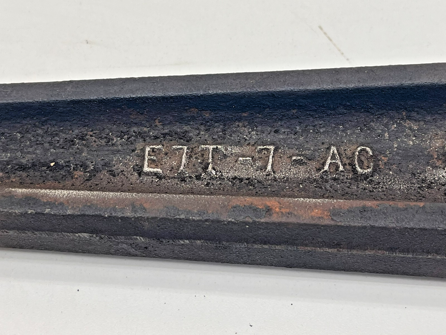6985664