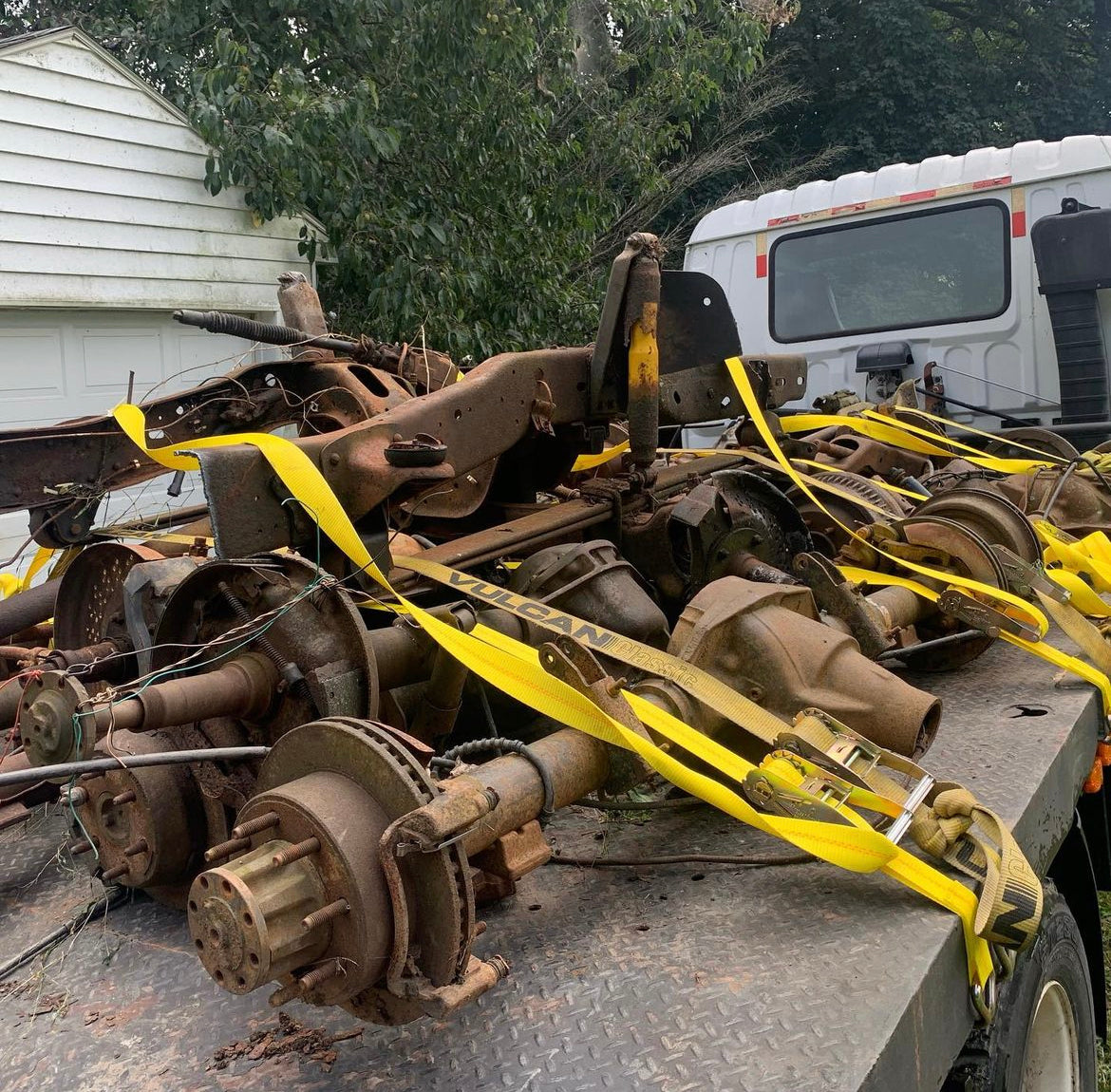 Dana Spicer Axles loaded on a flat bed truck