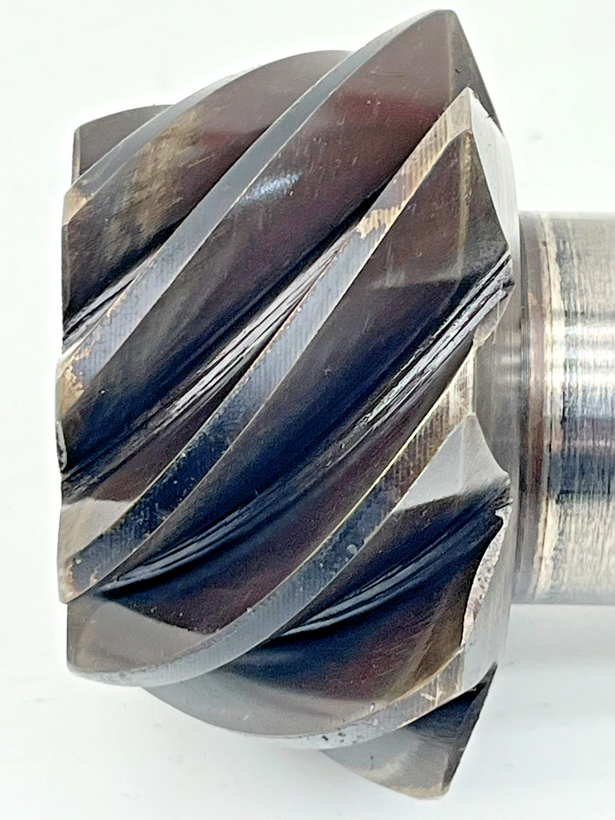8965358