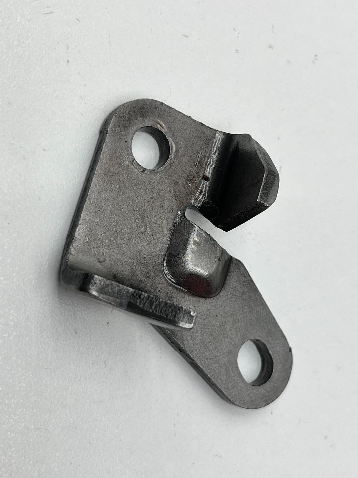 8933254