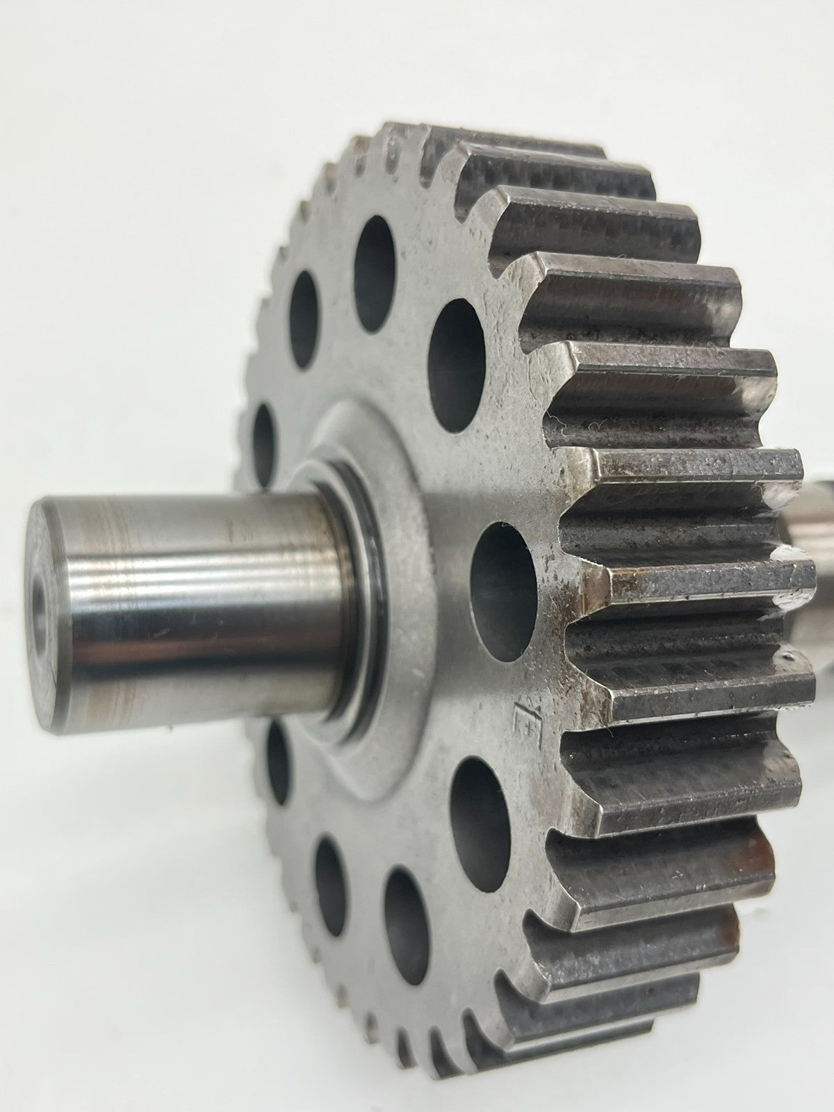 8925642