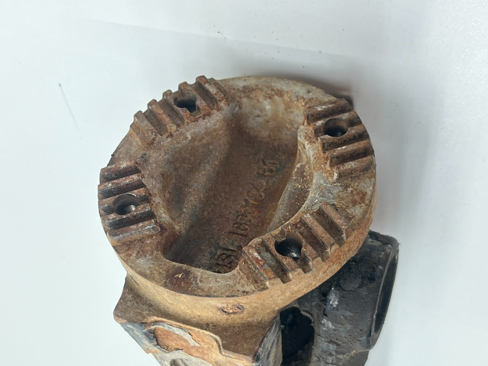 8702847