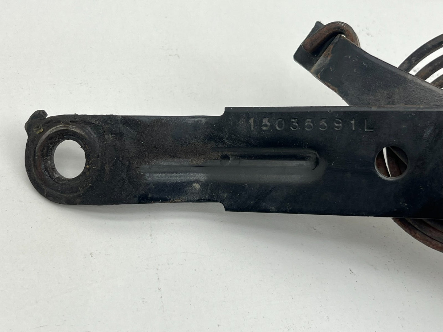 8901307