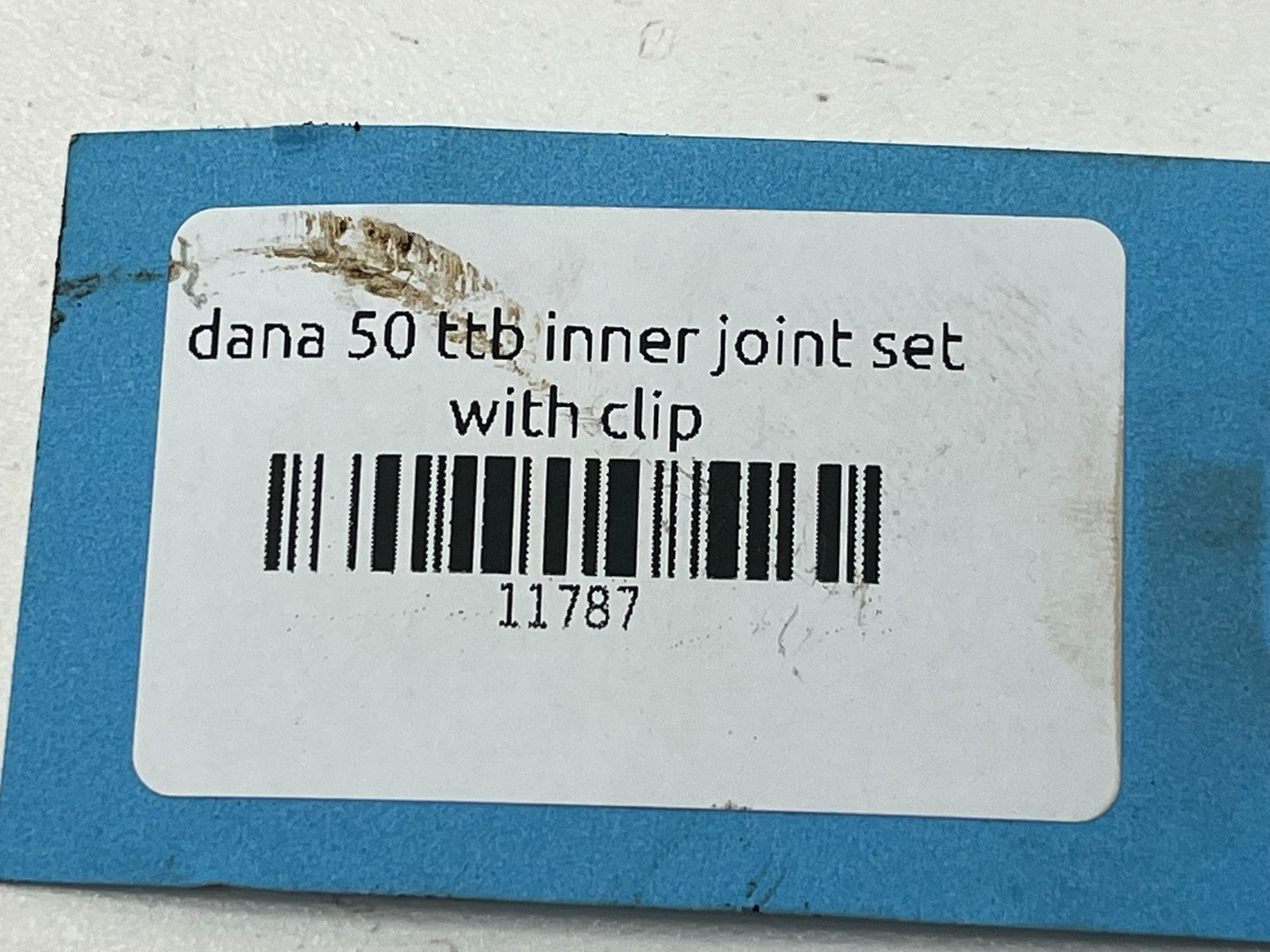 8933328