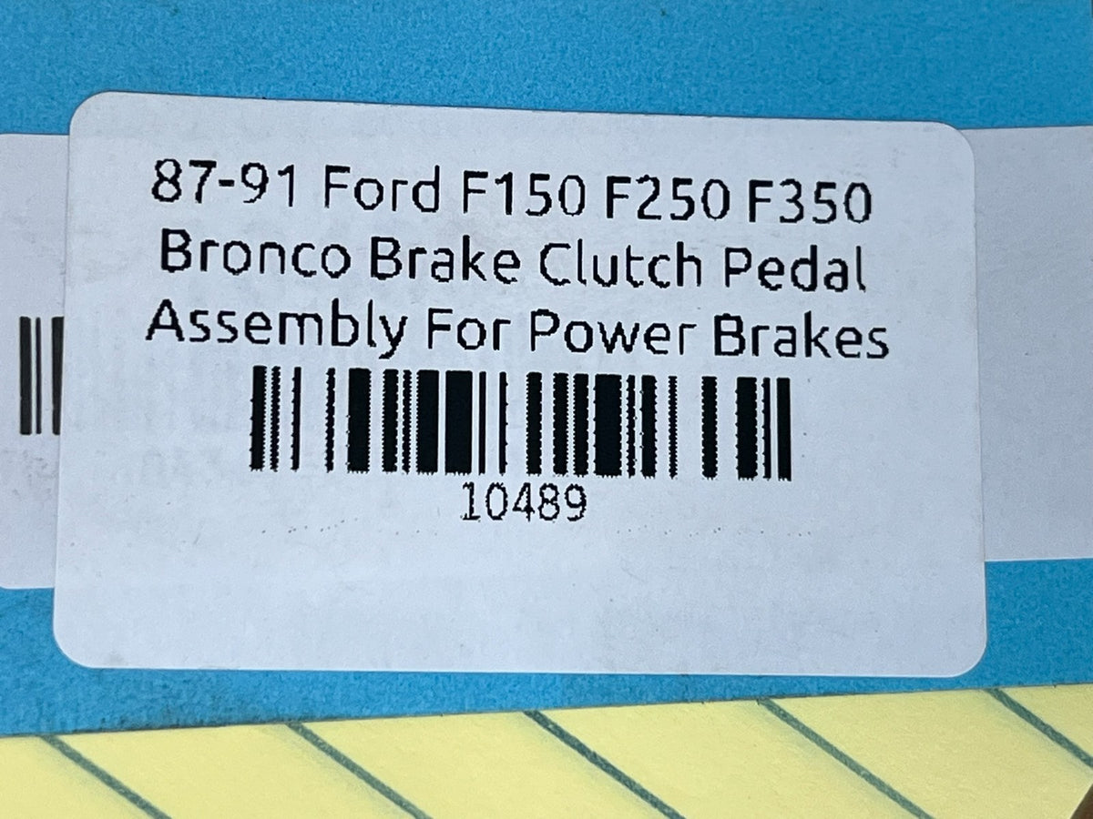 9028617