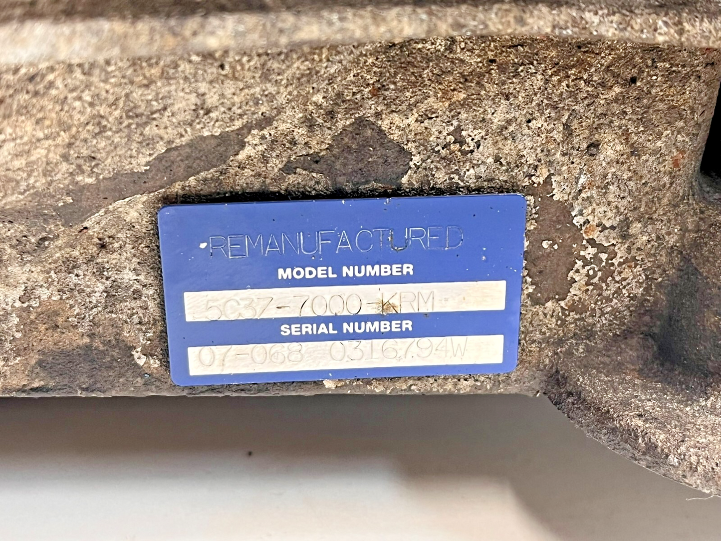 8702853
