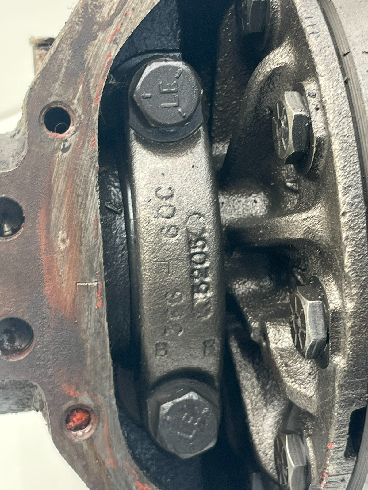 8685986
