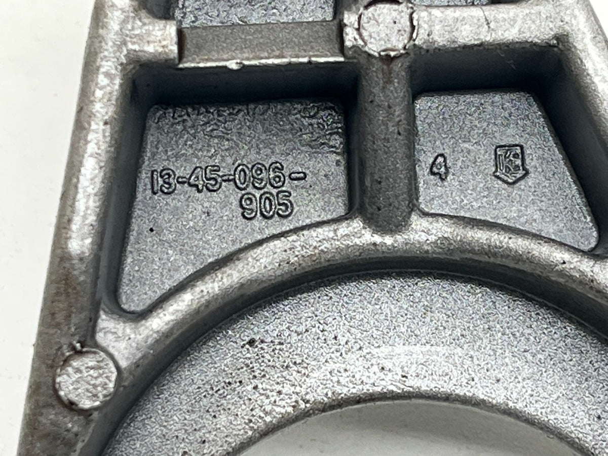 8925627