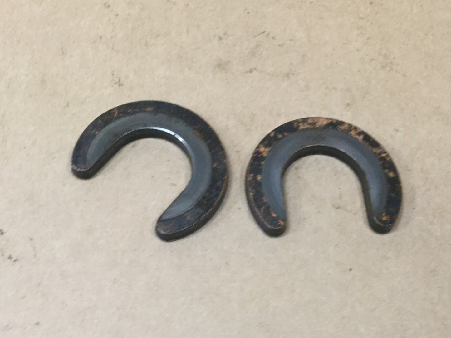 8690988