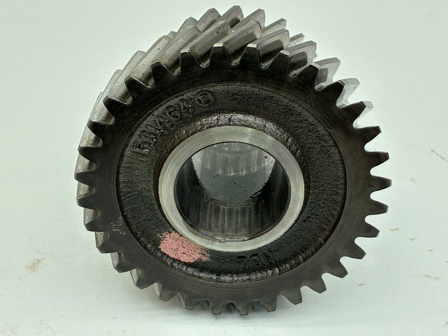 8903618