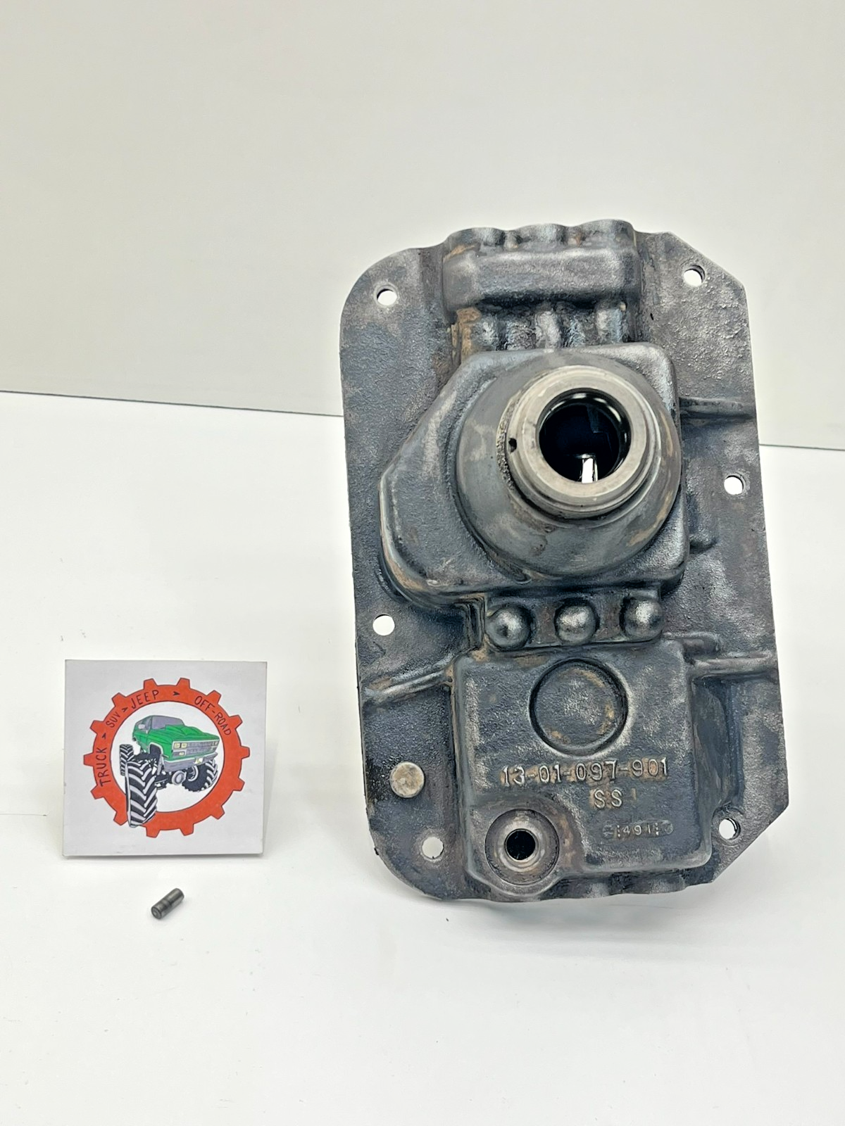 8863954