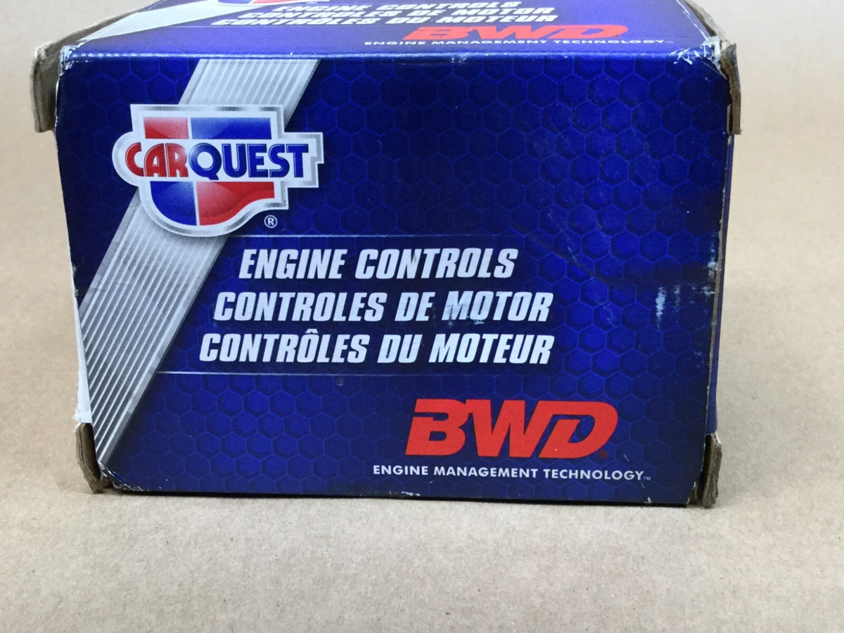 8933213