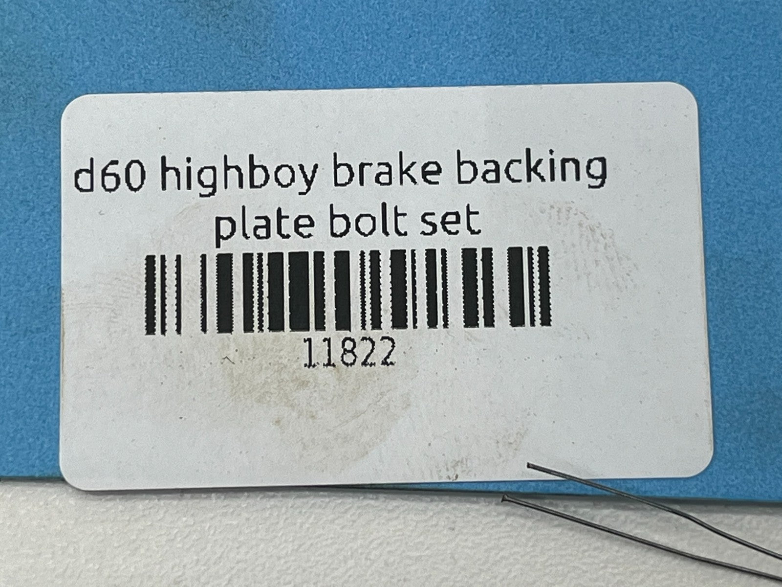 8944051