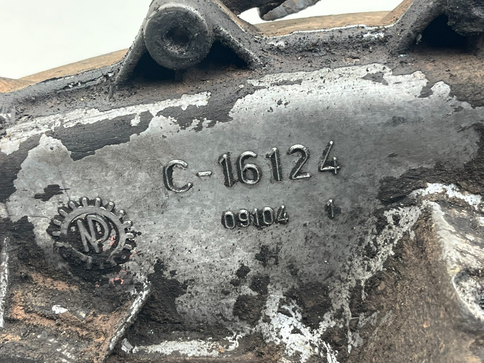 8882675