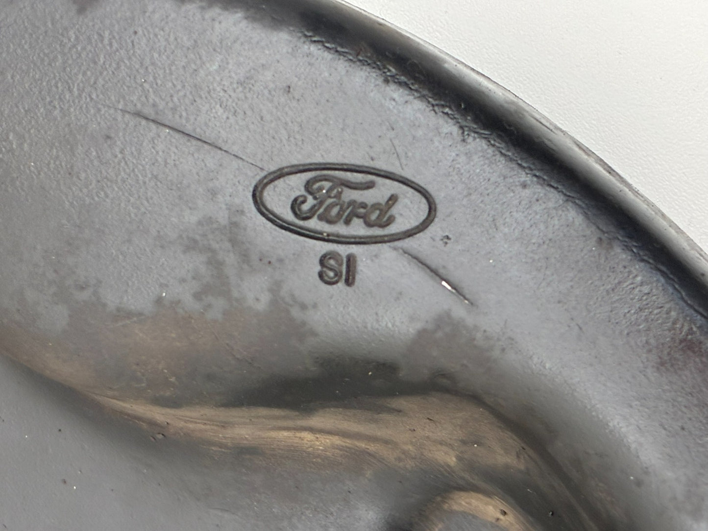 8925553
