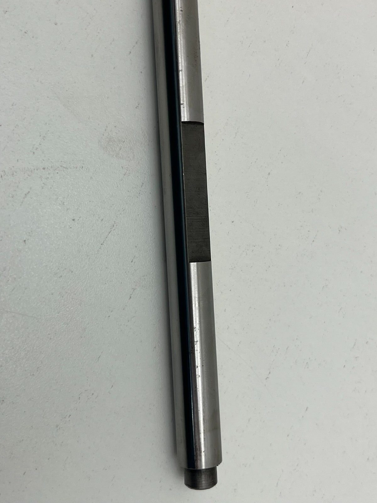 8925627