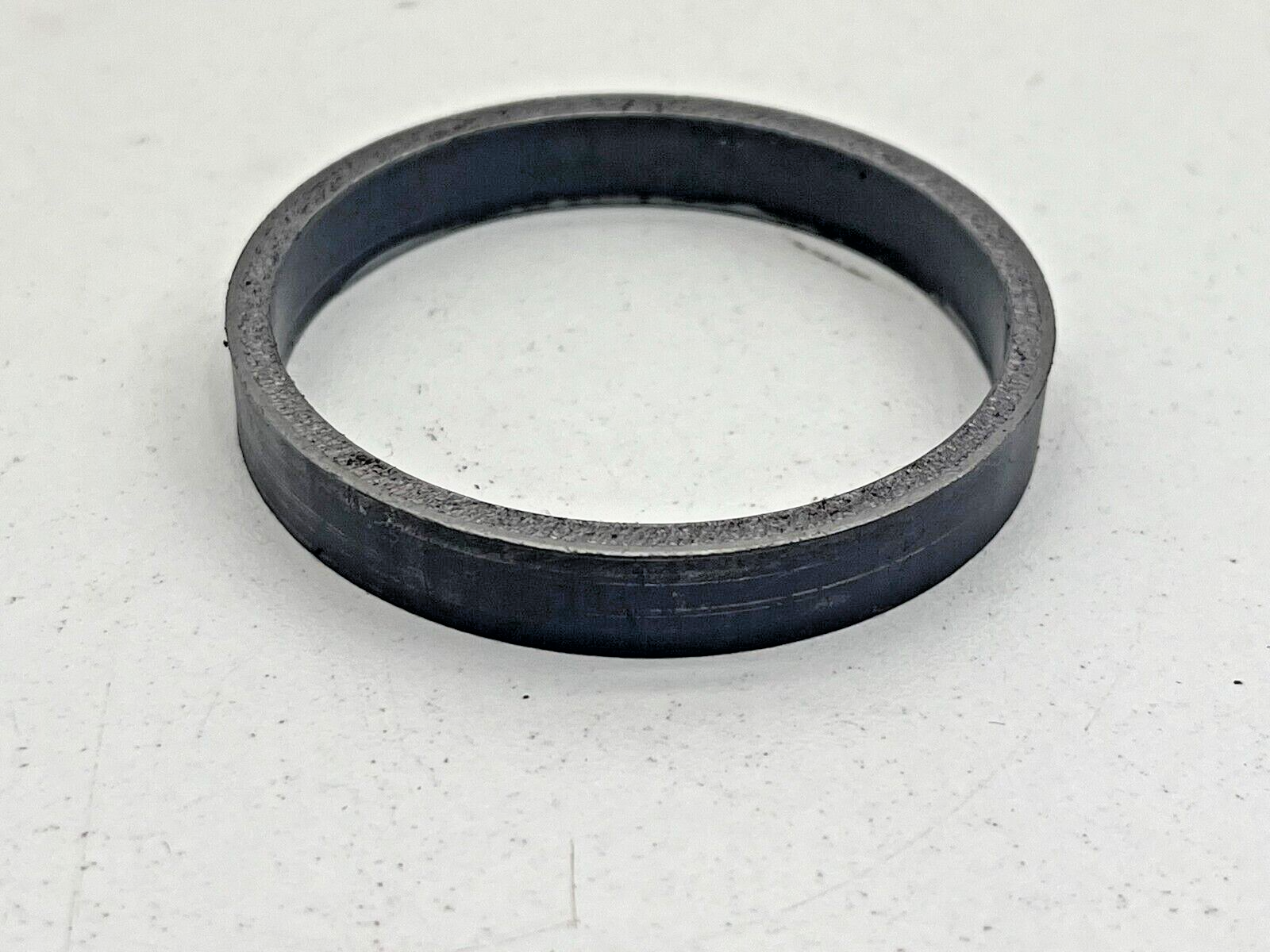 7849304