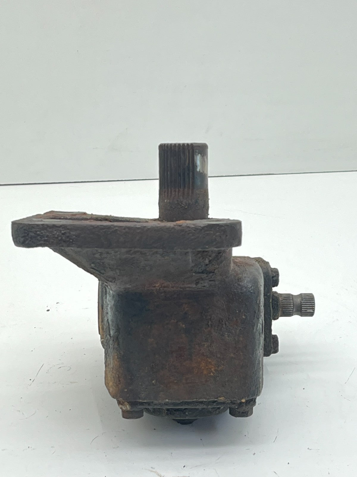 8902947