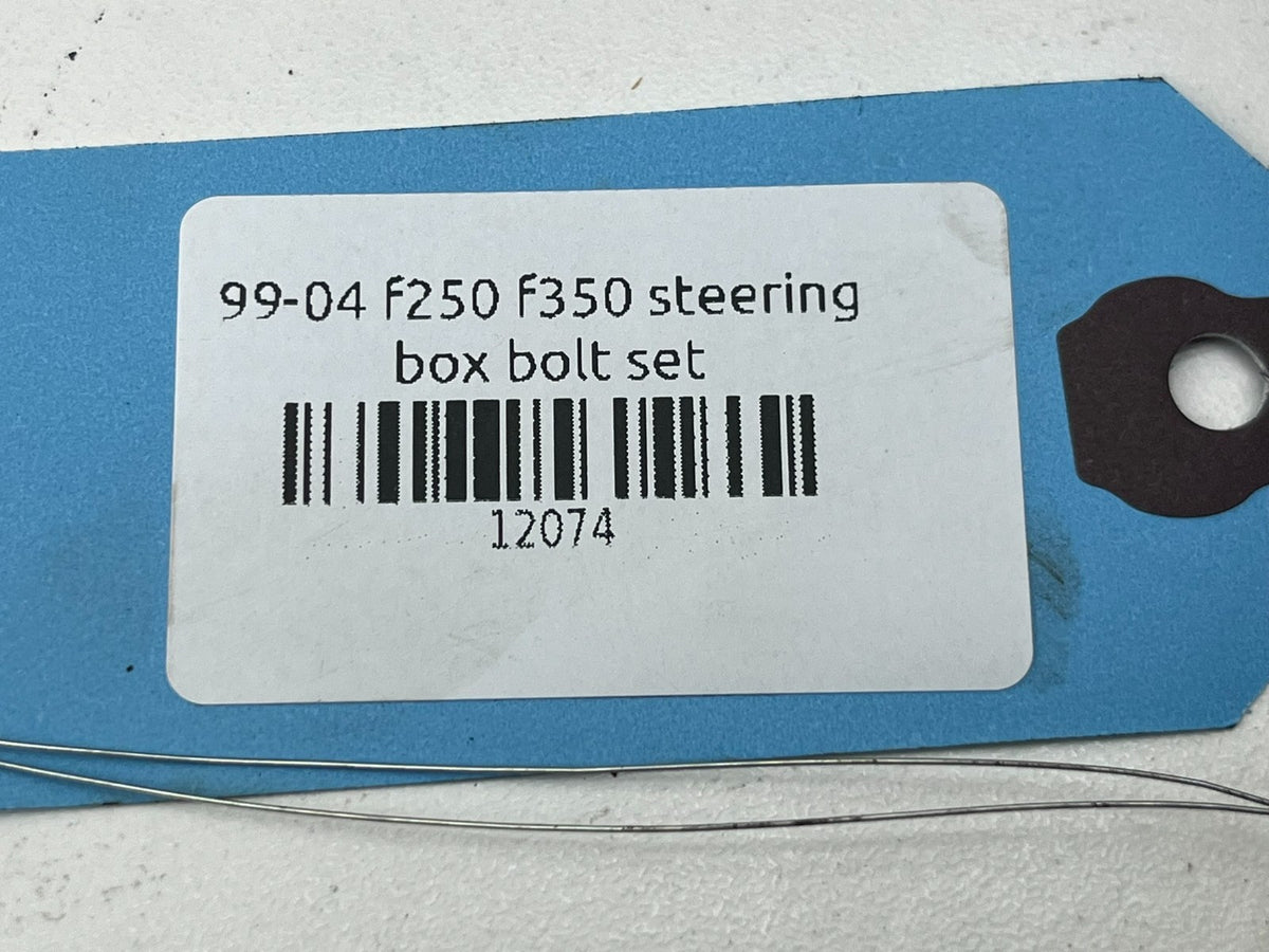 9047940