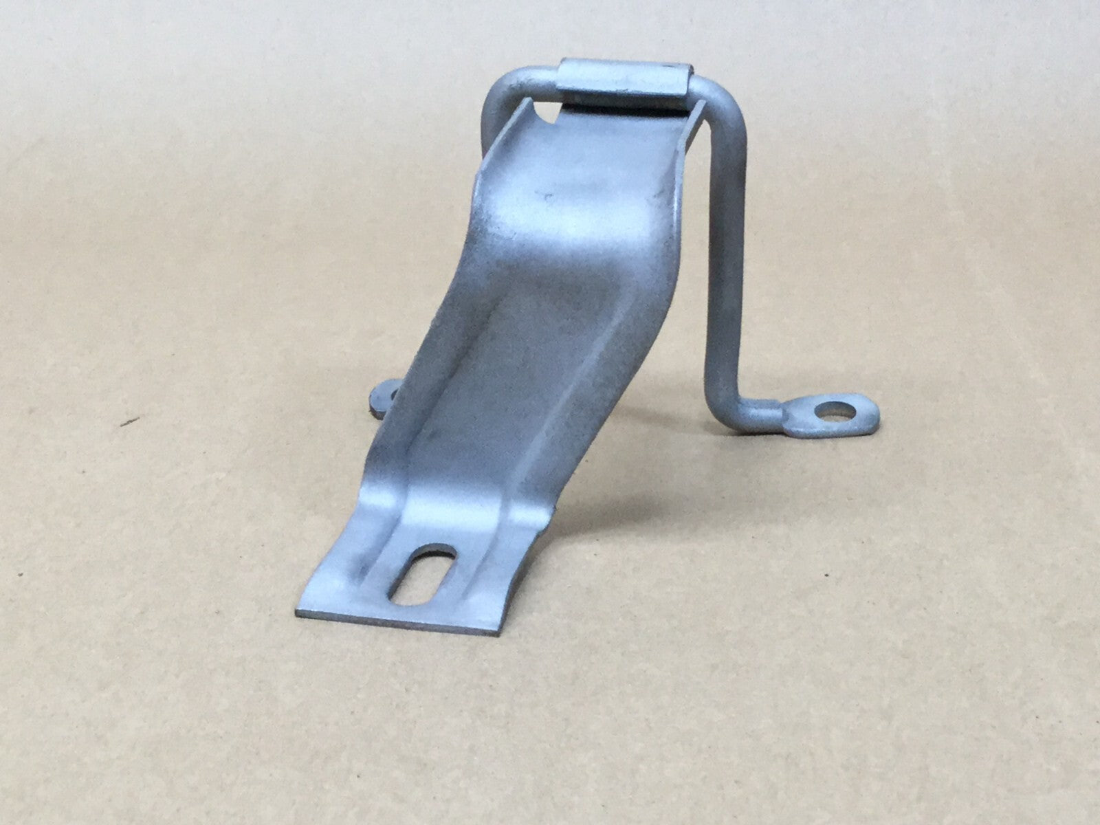 8834553