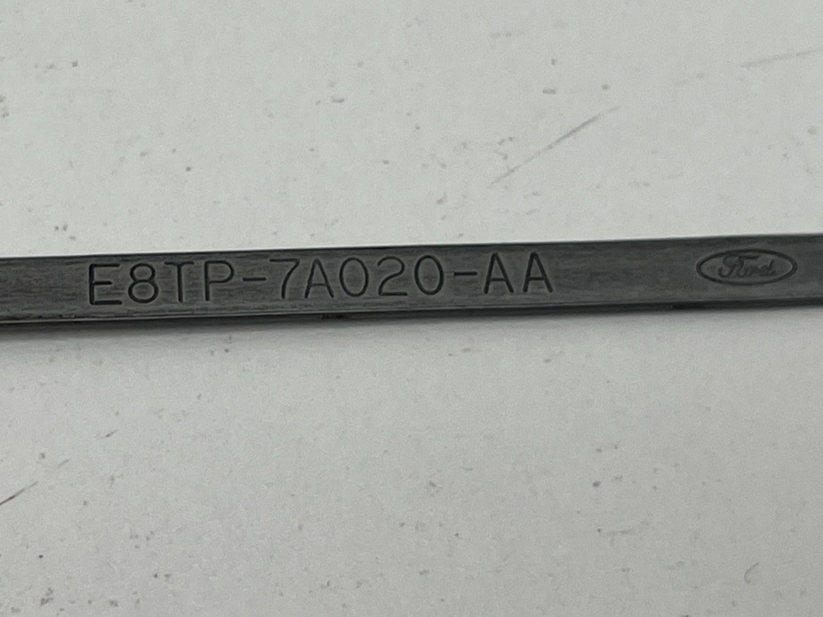8982660