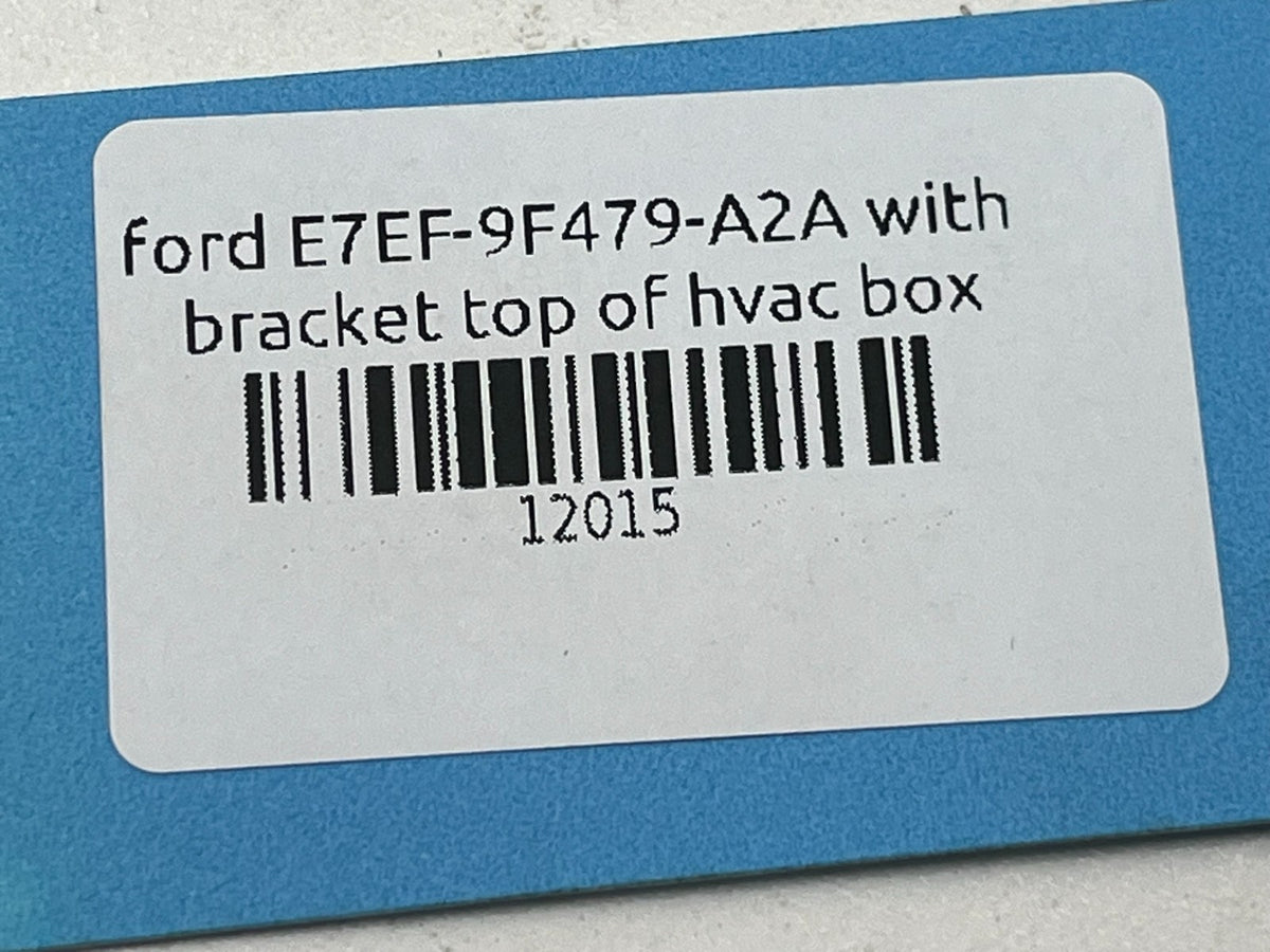 9028621