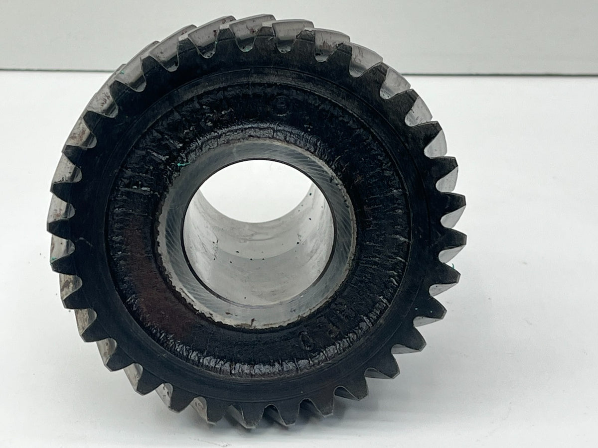 8902996