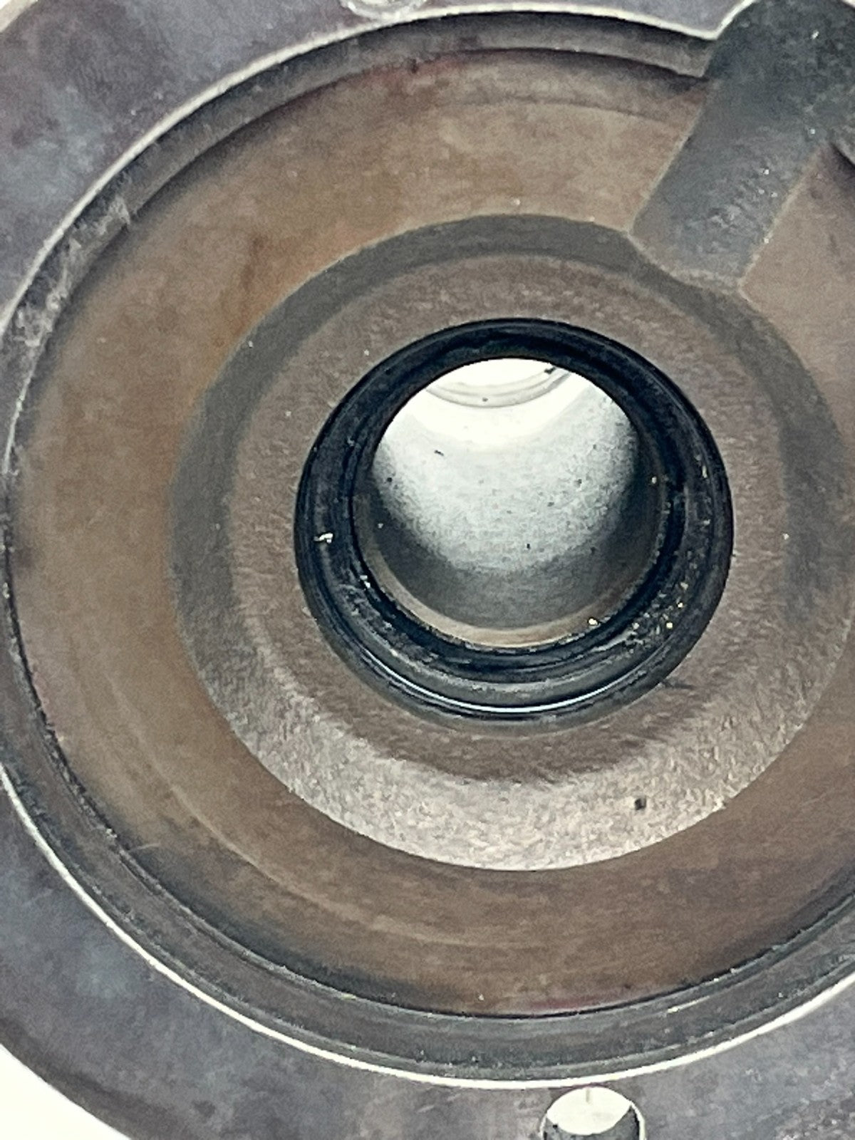 8881560