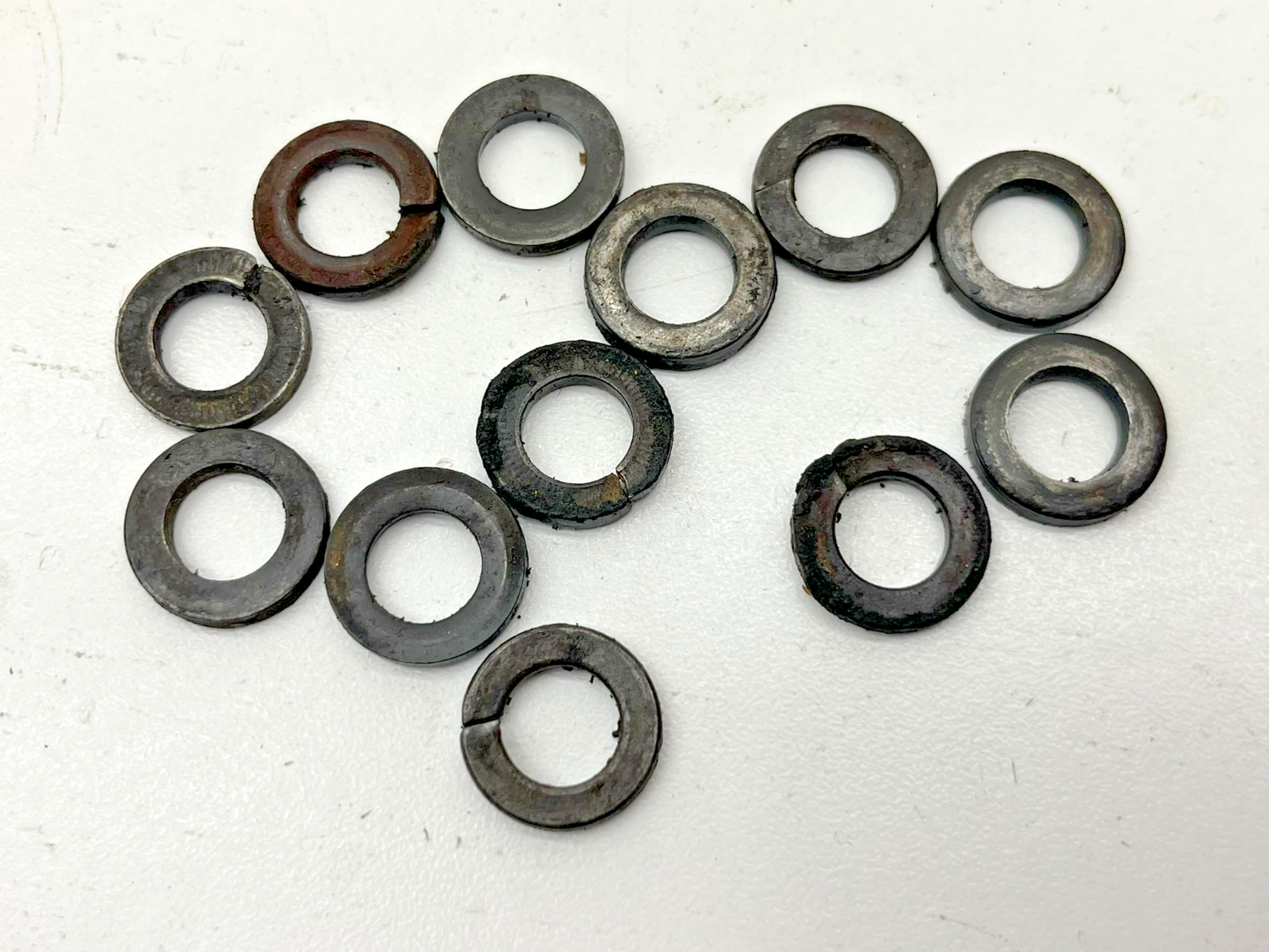 8955685