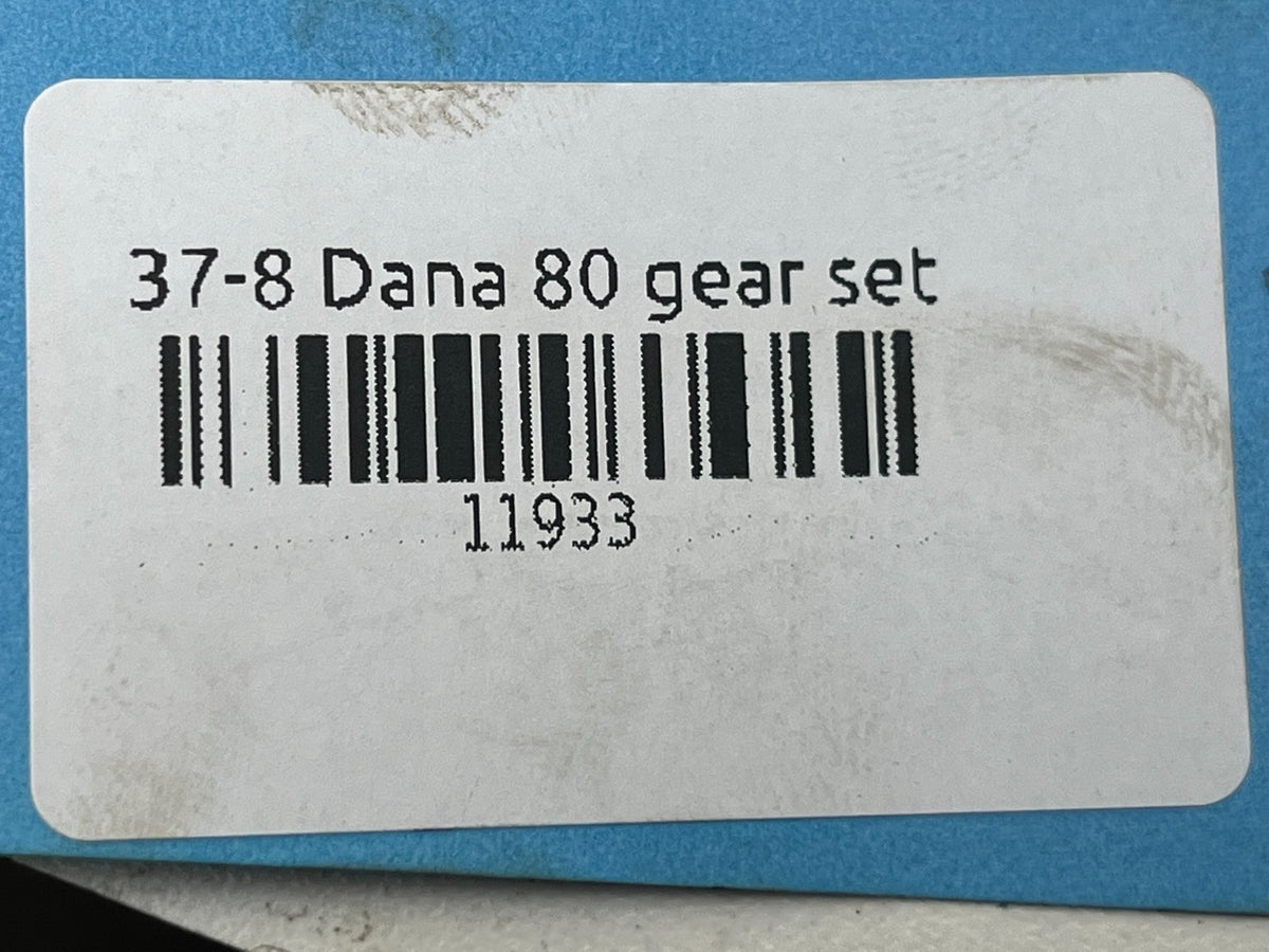 8986137