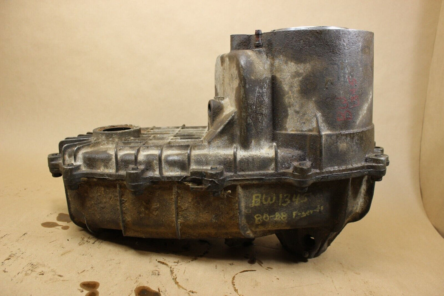 Ford Borg Warner Empty BW 1345 Manual Shift Transfer Case Bare Front & Rear OEM