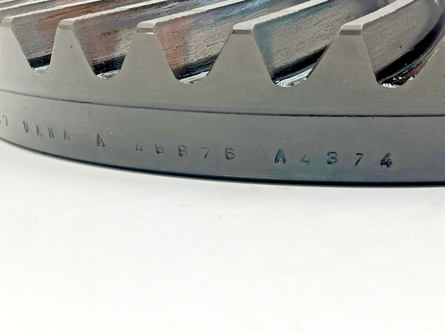 8942573