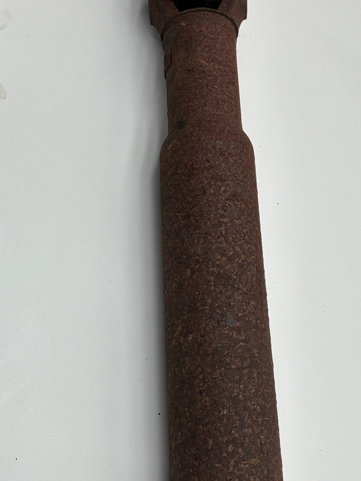8699032