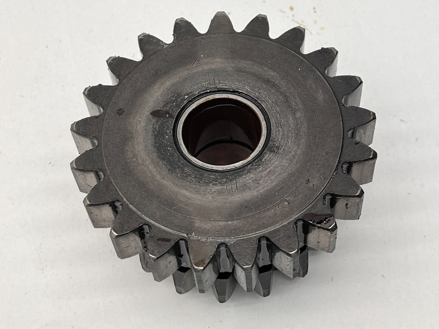 8713502