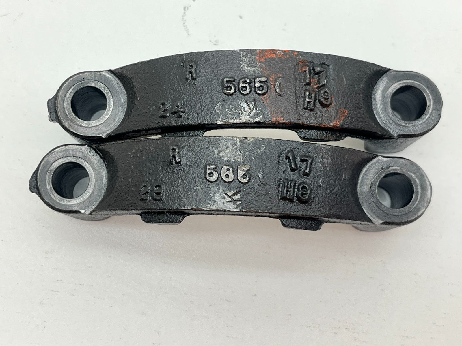 8952284