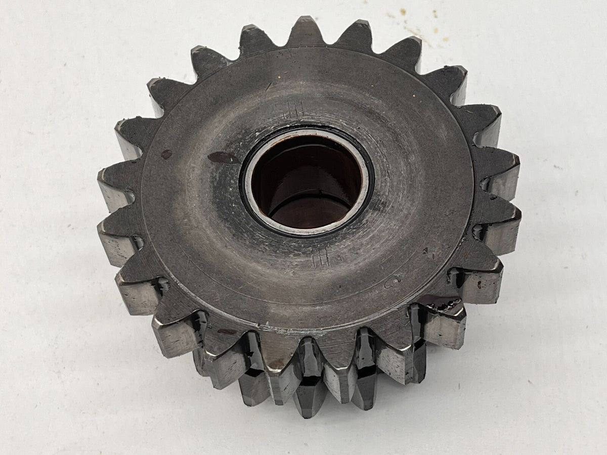 8925620