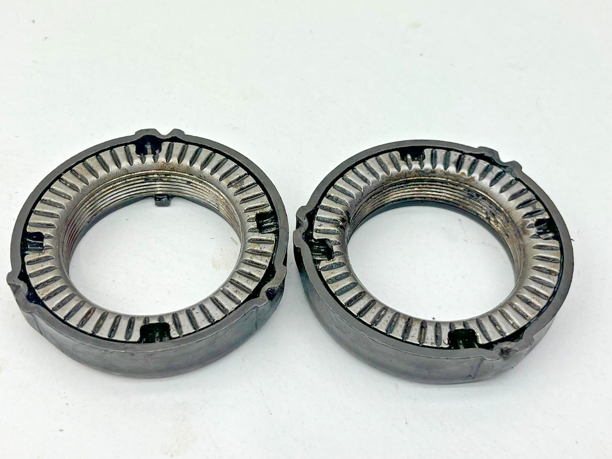 8982689