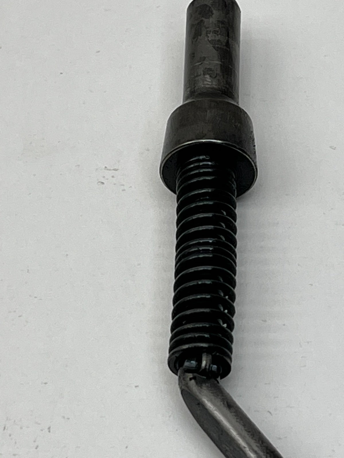8952105