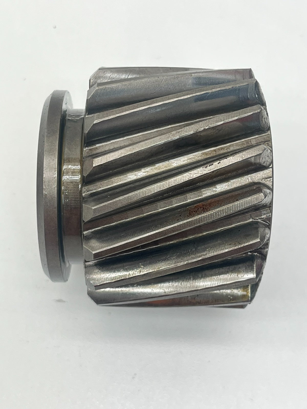 8730501